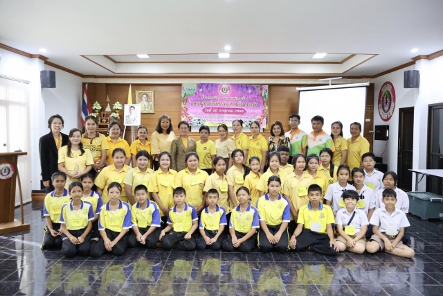 อบต.นาขา จัดโครงการฝึกอบรมส่งเสริมอาชีพ ประจำปีงบประมาณ พ.ศ. 2568