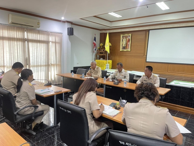 อบต.นาขา ประชุมพนักงานประจำเดือนมีนาคม พ.ศ. 2567
