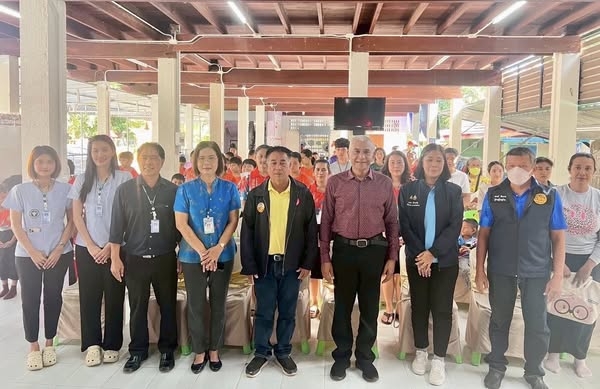 อบต.นาขา เข้าร่วมโครงการปรับปรุงภาวะโภชนาการและสุขภาพเด็ก หมู่ที่ 4 ตำบลนาขา