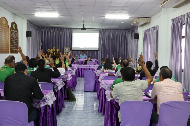 อบต.นาขา เข้าร่วมประชุมการทบทวนและประสานแผนพัฒนาท้องถิ่นระดับอำเภอ อำเภอหลังสวน