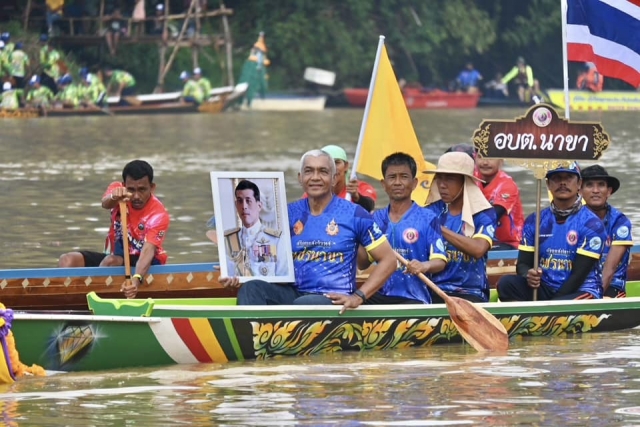 อบต.นาขาร่วมงานประเพณีแห่พระแข่งเรือขึ้นโขนชิงธงหลังสวน ประจำปี2567 ปีที่181