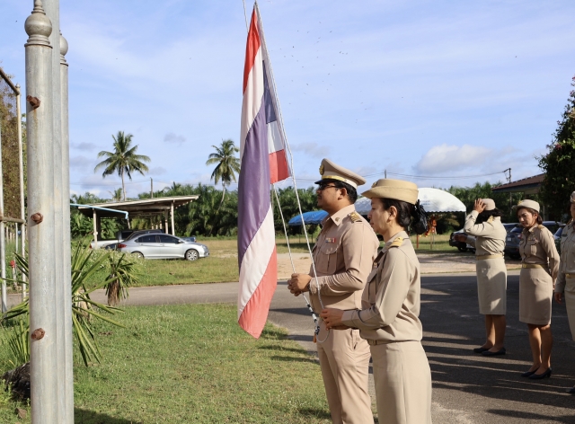 28 กันยายน วันพระราชทานธงชาติไทย
